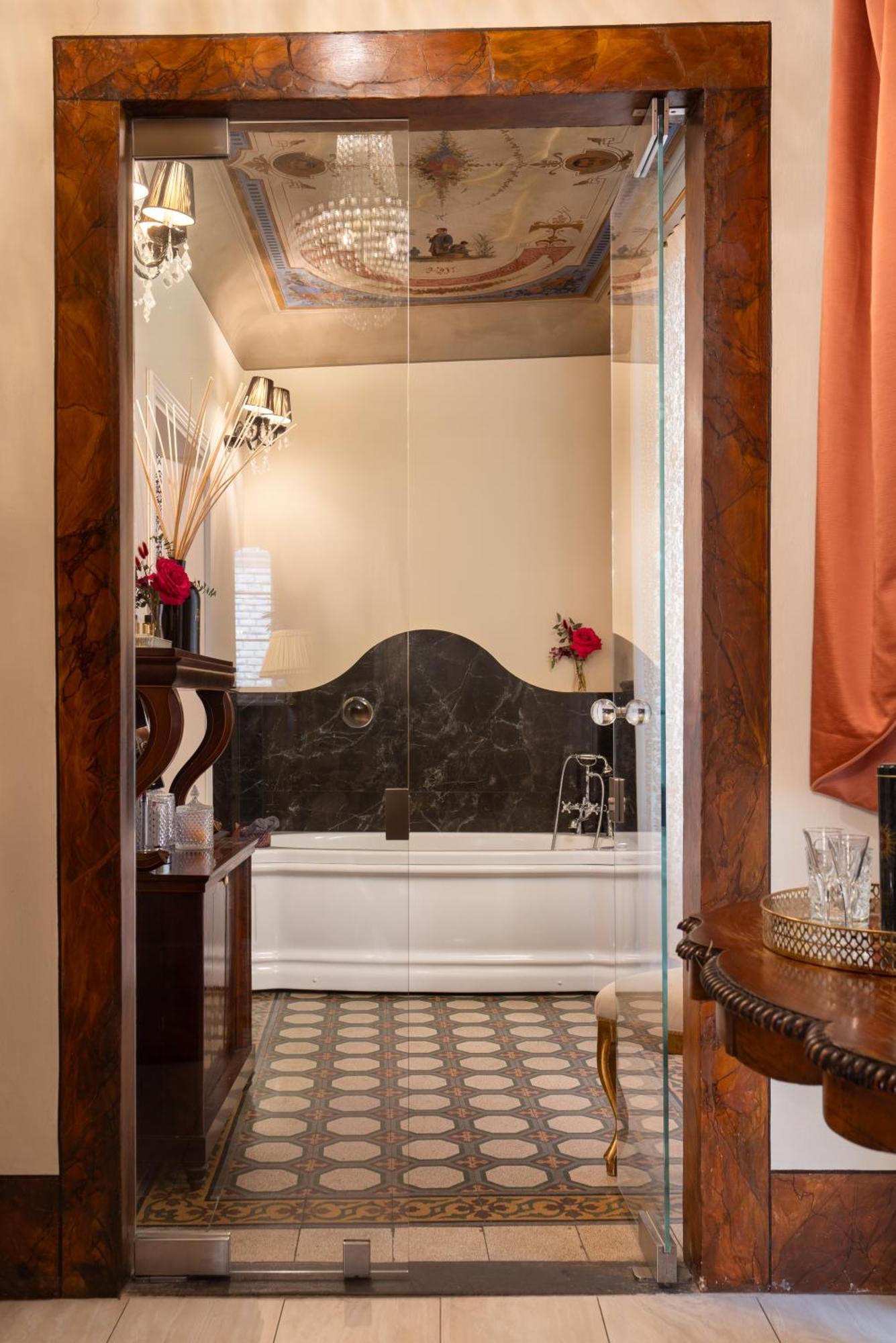 Piazza Pitti Palace - Residenza D'Epoca Флоренция Екстериор снимка